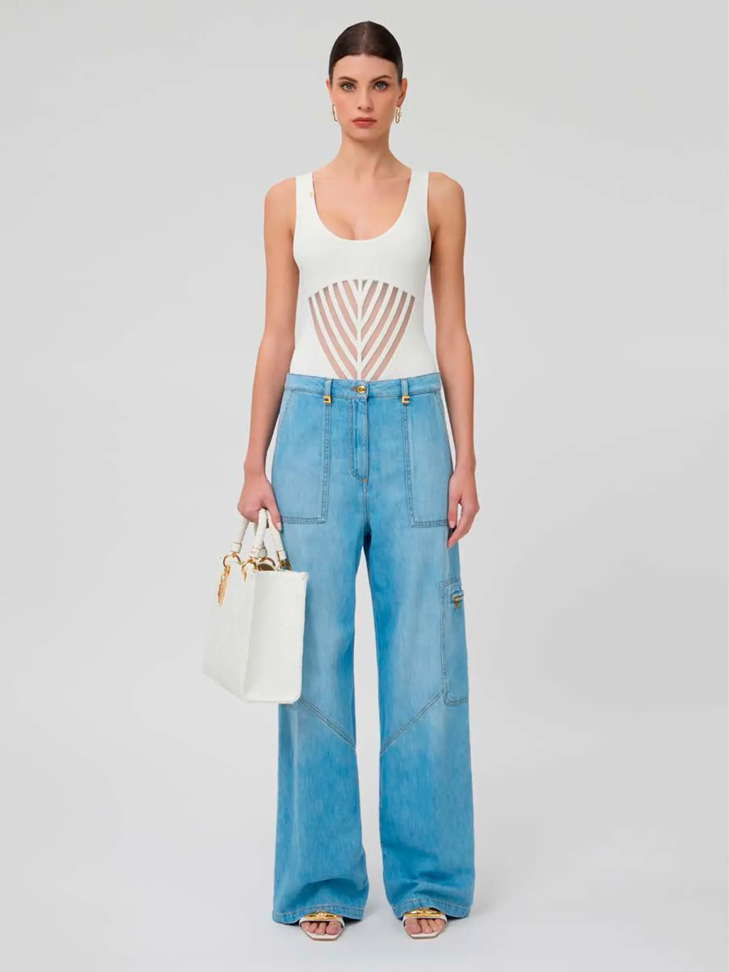 Джинсы голубые - изображение 2