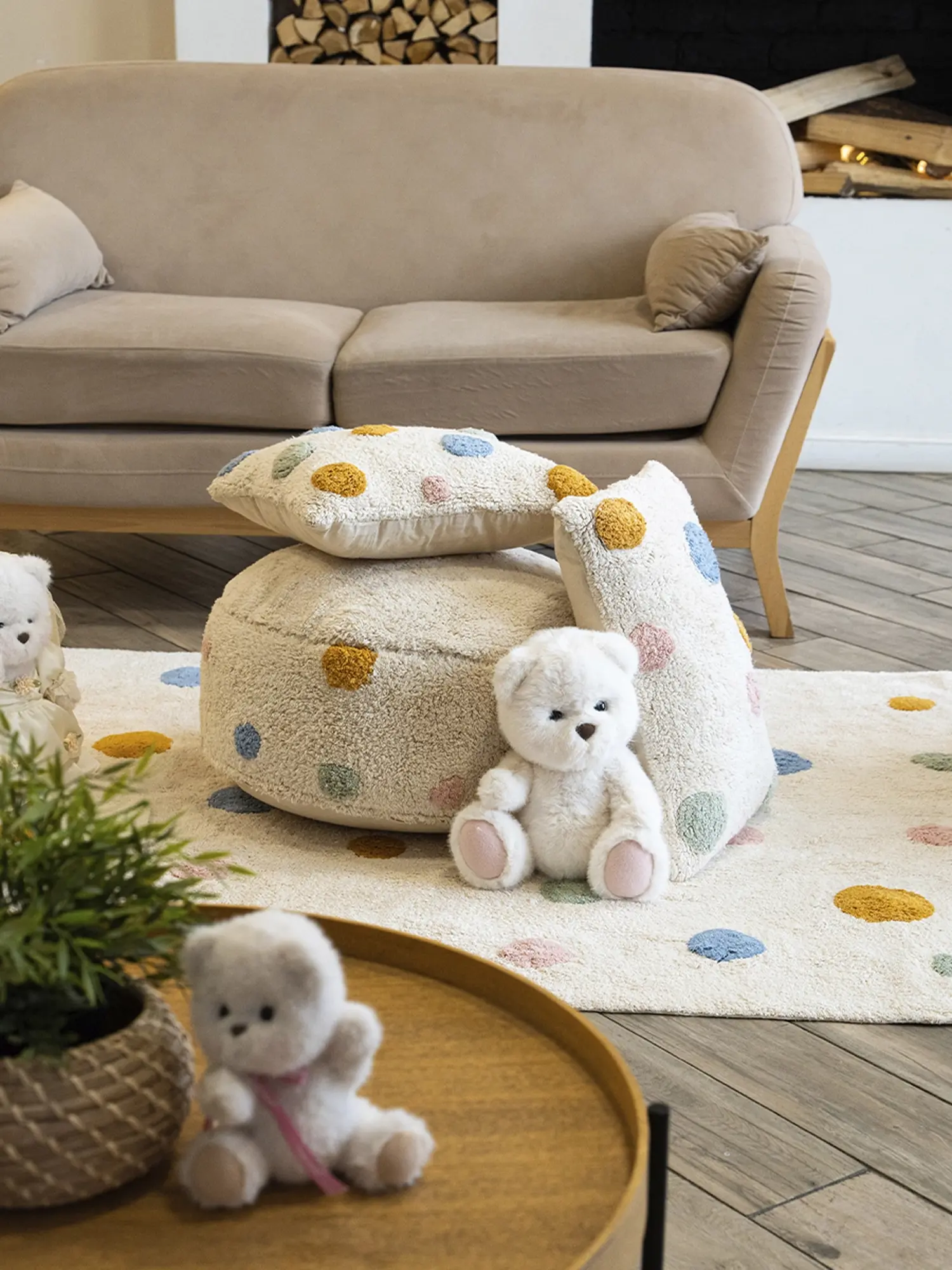 Пуфик-подушка Lovely Dots 50x30 см - изображение 4