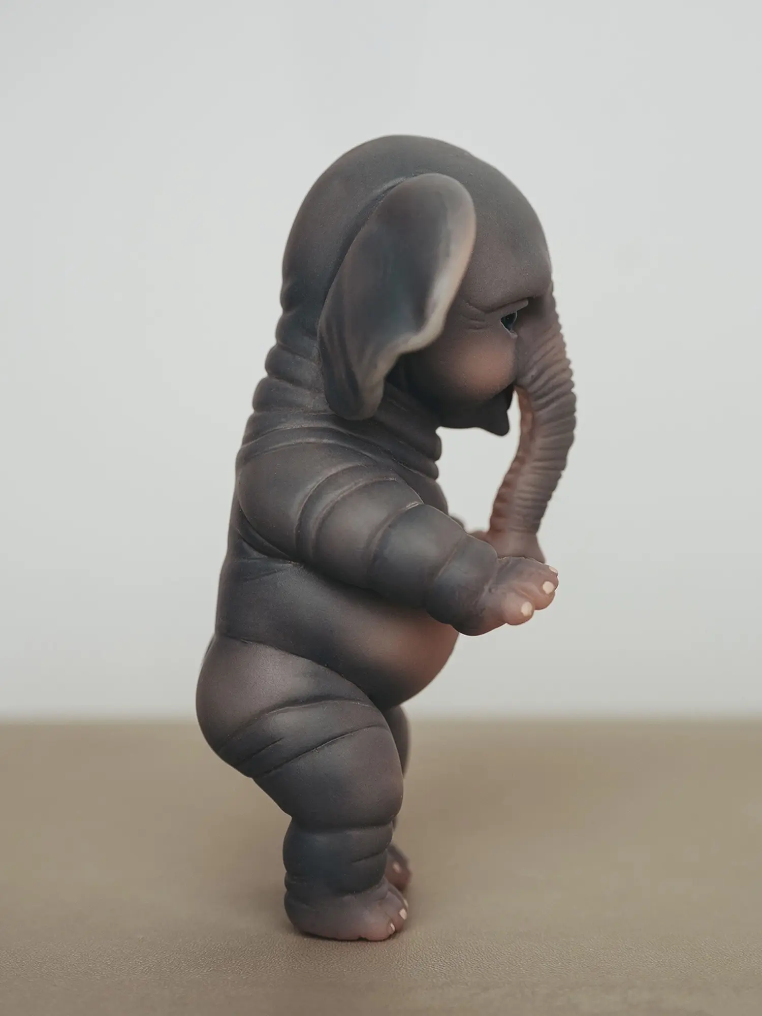 Игрушка Слон темно-синий, 11 см - изображение 8