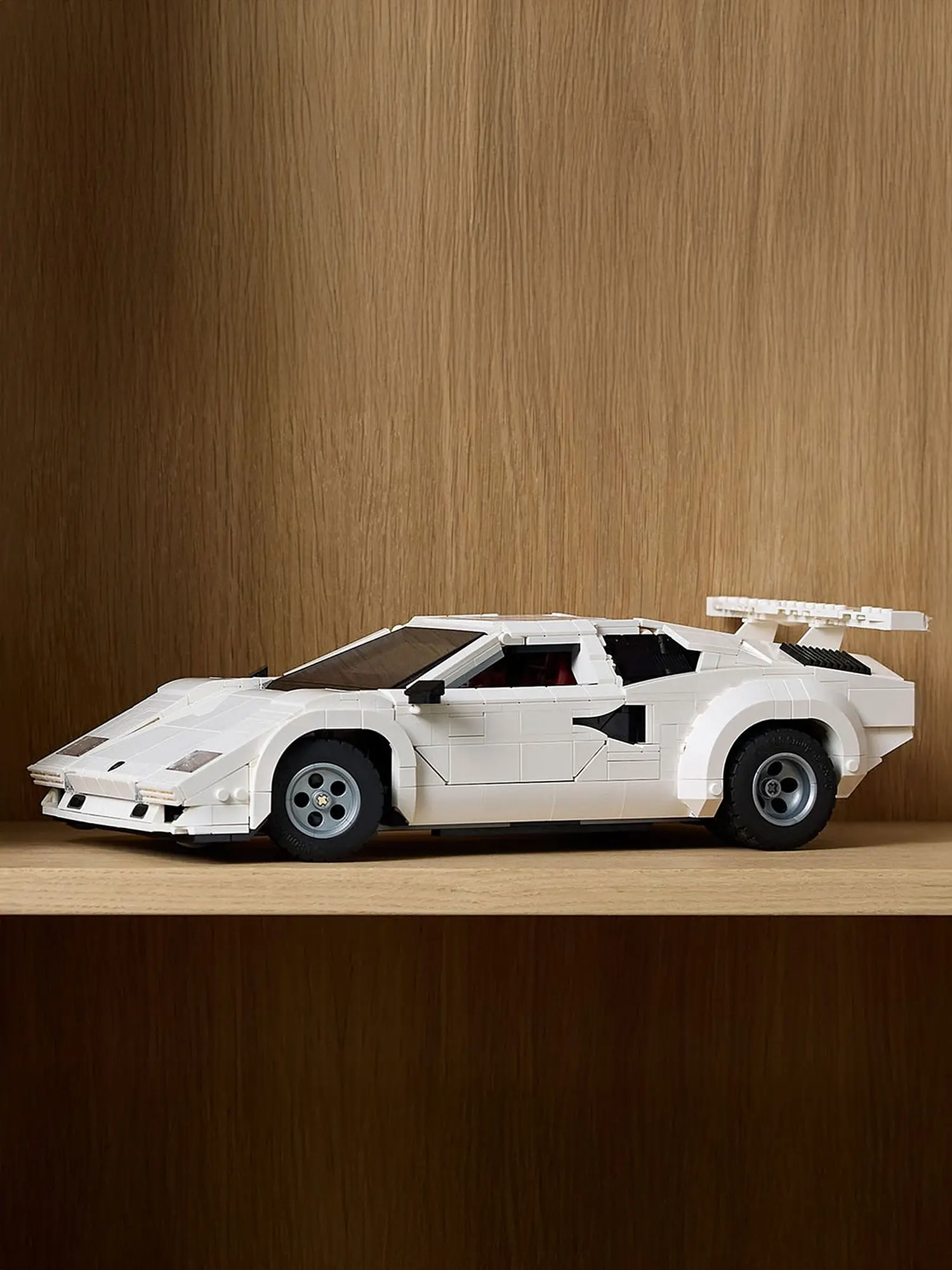 Конструктор Lamborghini Countach 5000 Quattrovalvole - изображение 5