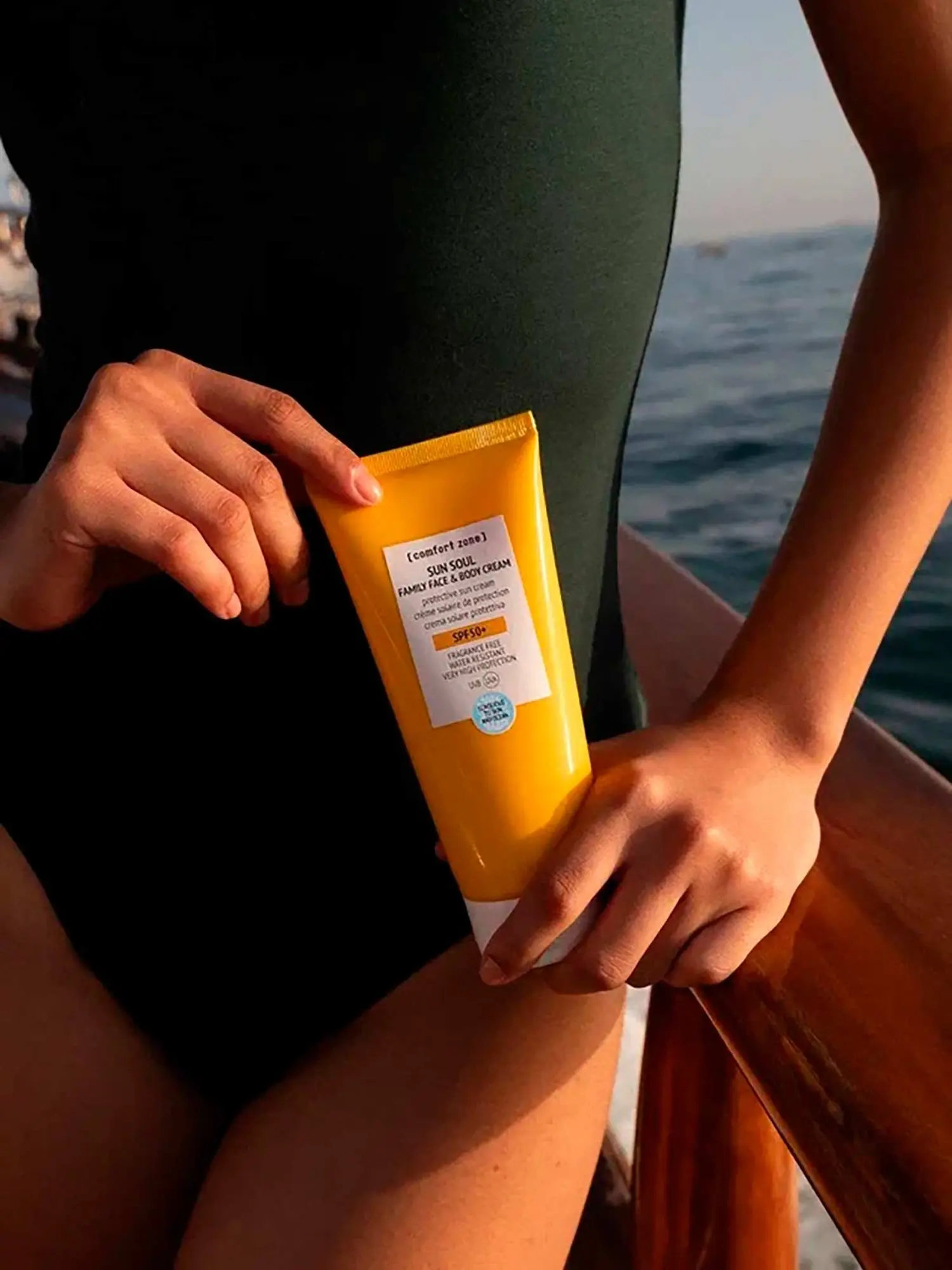 Солнцезащитный водостойкий крем SUN SOUL FAMILY FACE&BODY CREAM SPF50+ , 200 мл - изображение 3