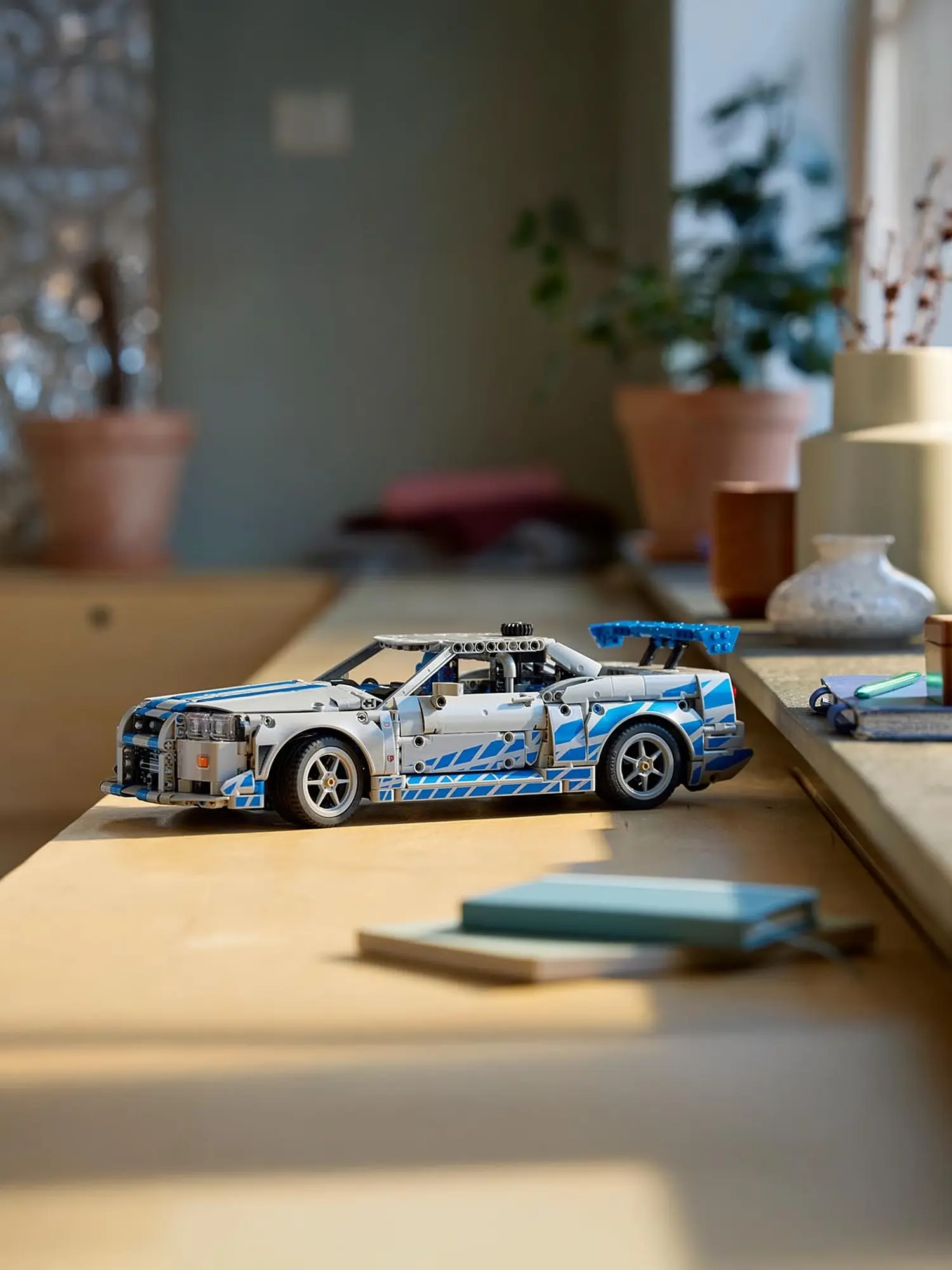 Конструктор LEGO TECHNIC "Форсаж 2: Nissan Skyline GT-R (R34)" - изображение 10
