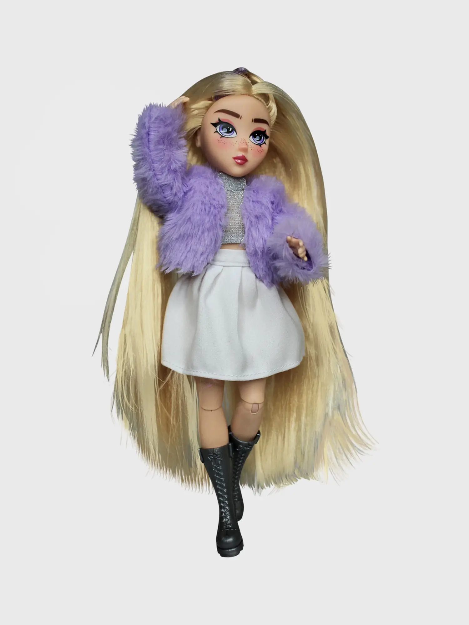 Модная кукла из коллекции Glam Teens Эмили с аксессуарами, 25 см