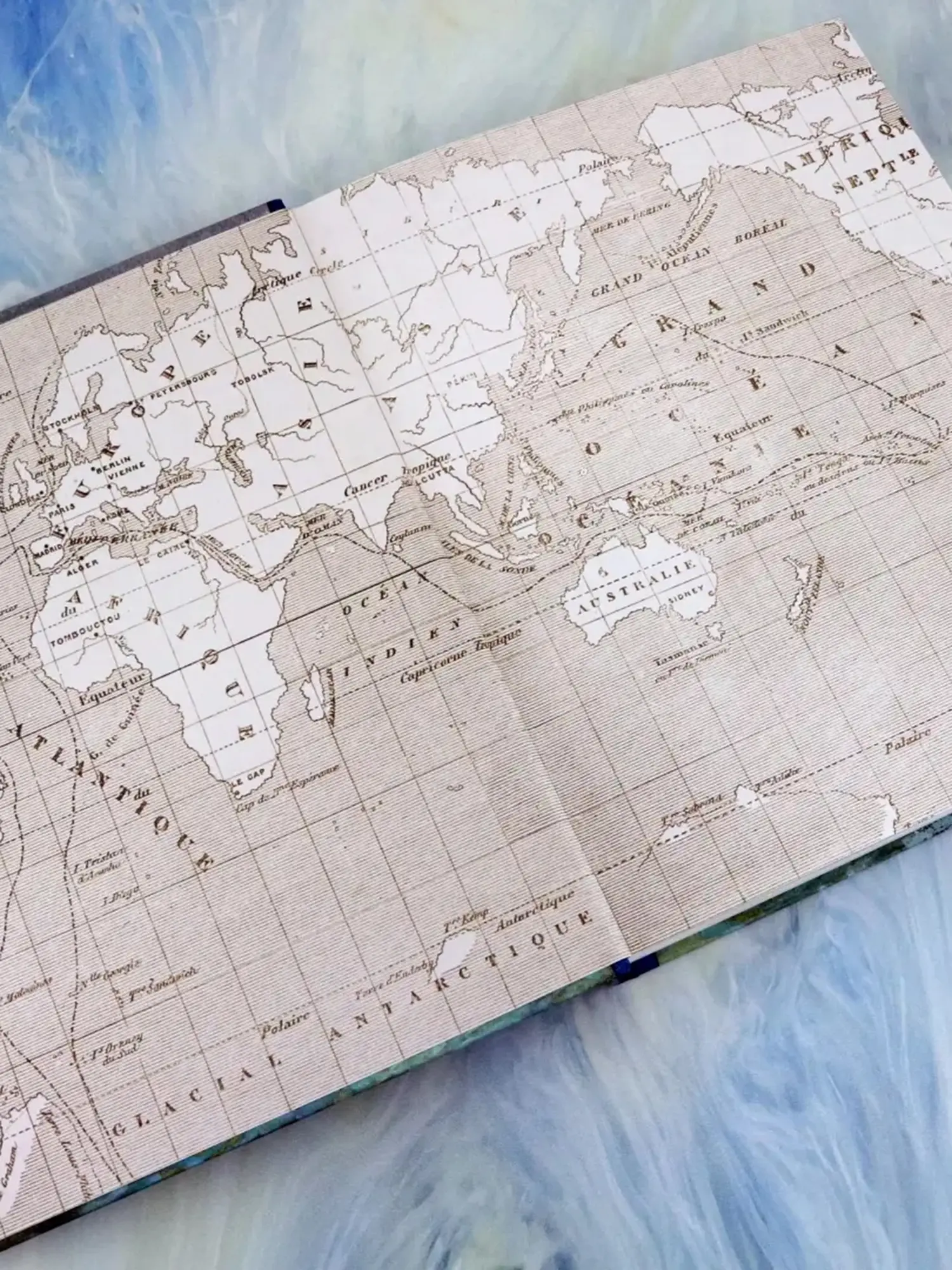 Книга "Двадцать тысяч лье под водой". Жюль Верн - изображение 6